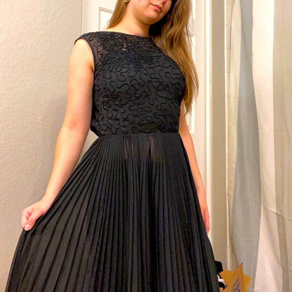 Carlye Vintage Black Dress Pleated Skirt